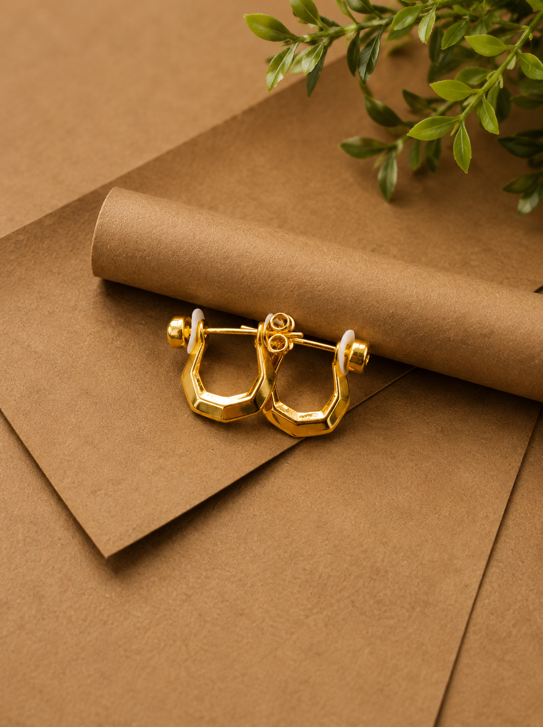 gold plated geometric square hoop earrings for men (copy) gold plated geometric square hoop earrings for men (copy)